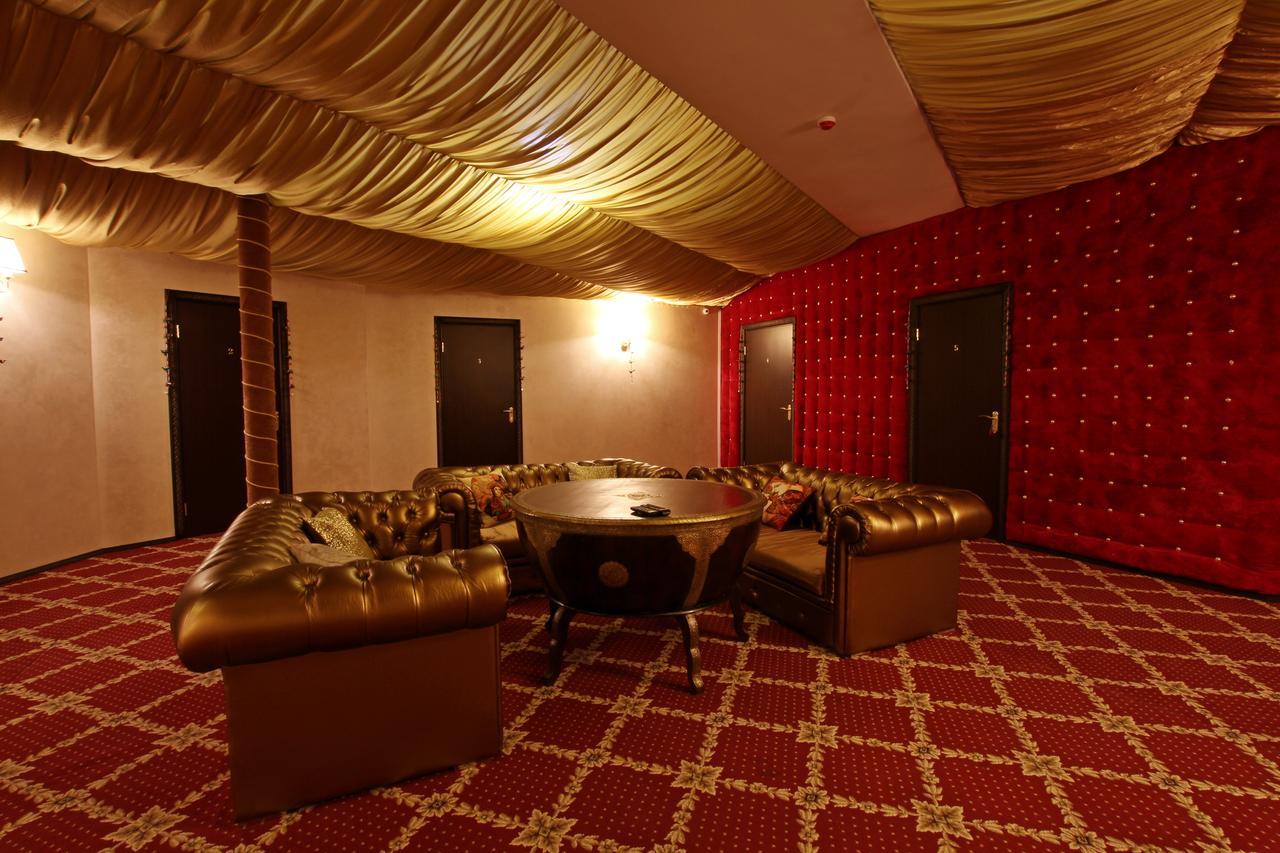 חארקיב India Palace Hotel מראה חיצוני תמונה