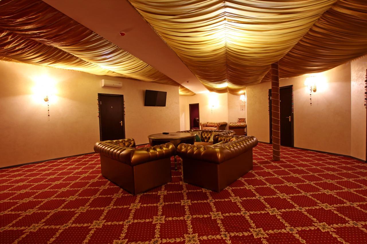חארקיב India Palace Hotel מראה חיצוני תמונה