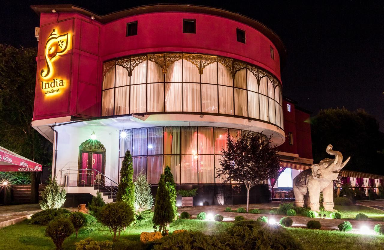 חארקיב India Palace Hotel מראה חיצוני תמונה