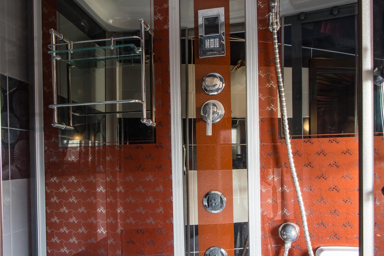 חארקיב India Palace Hotel מראה חיצוני תמונה