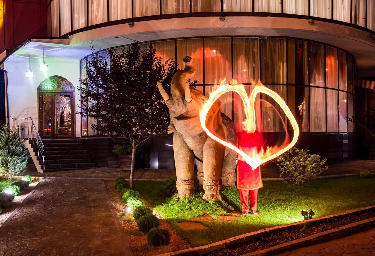 חארקיב India Palace Hotel מראה חיצוני תמונה