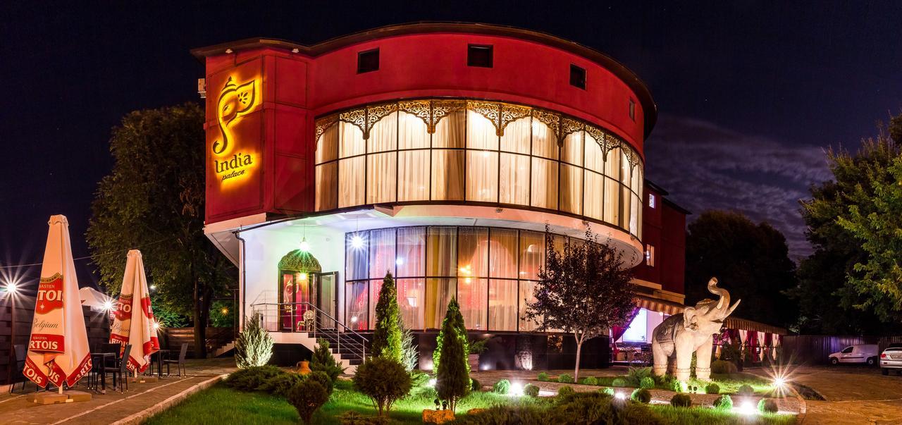 חארקיב India Palace Hotel מראה חיצוני תמונה